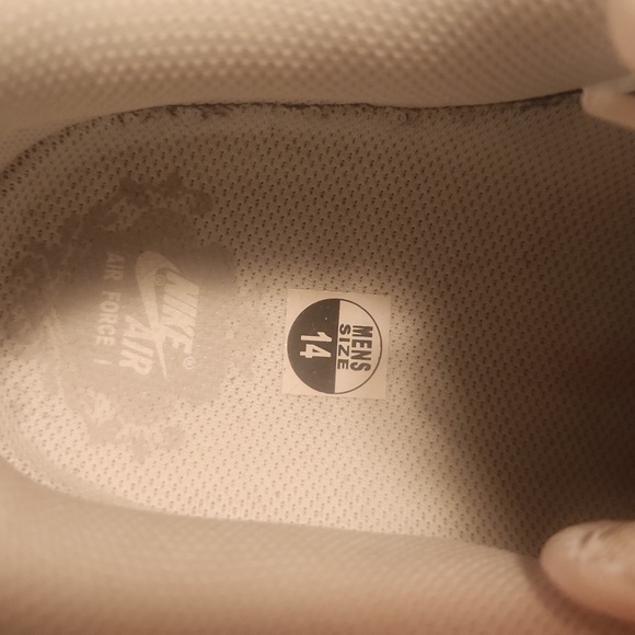 LAST CHANCE$$$ TODAY ONLY..NIKE  AF 1.  MEN SIZE 14 - Picture 3 of 7